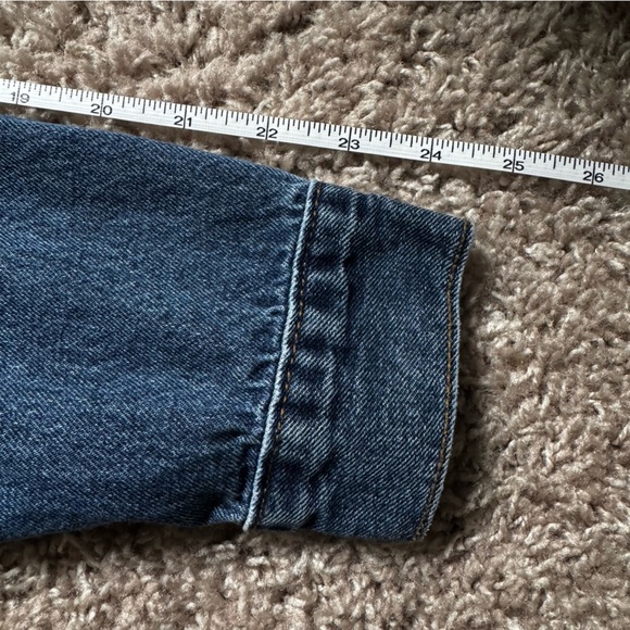 Doe & Rae Women’s Washed Denim Jacket With Hood Size Small Jean Jacket - Picture 10 of 14